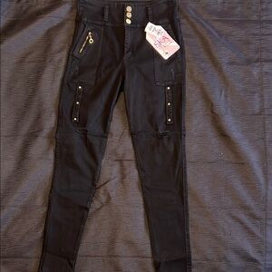 Black Colombian Buttlifting Jeans with Gold Distressed Detailing
